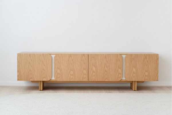 Mueble curva roble natural arena mate