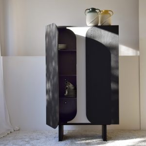Armario curva roble negro y arena