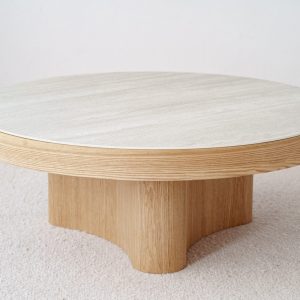 Mesa curva cerámico gris y fresno