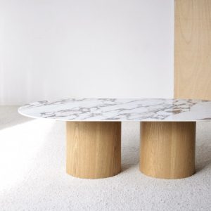 Mesa ría cerámico y fresno